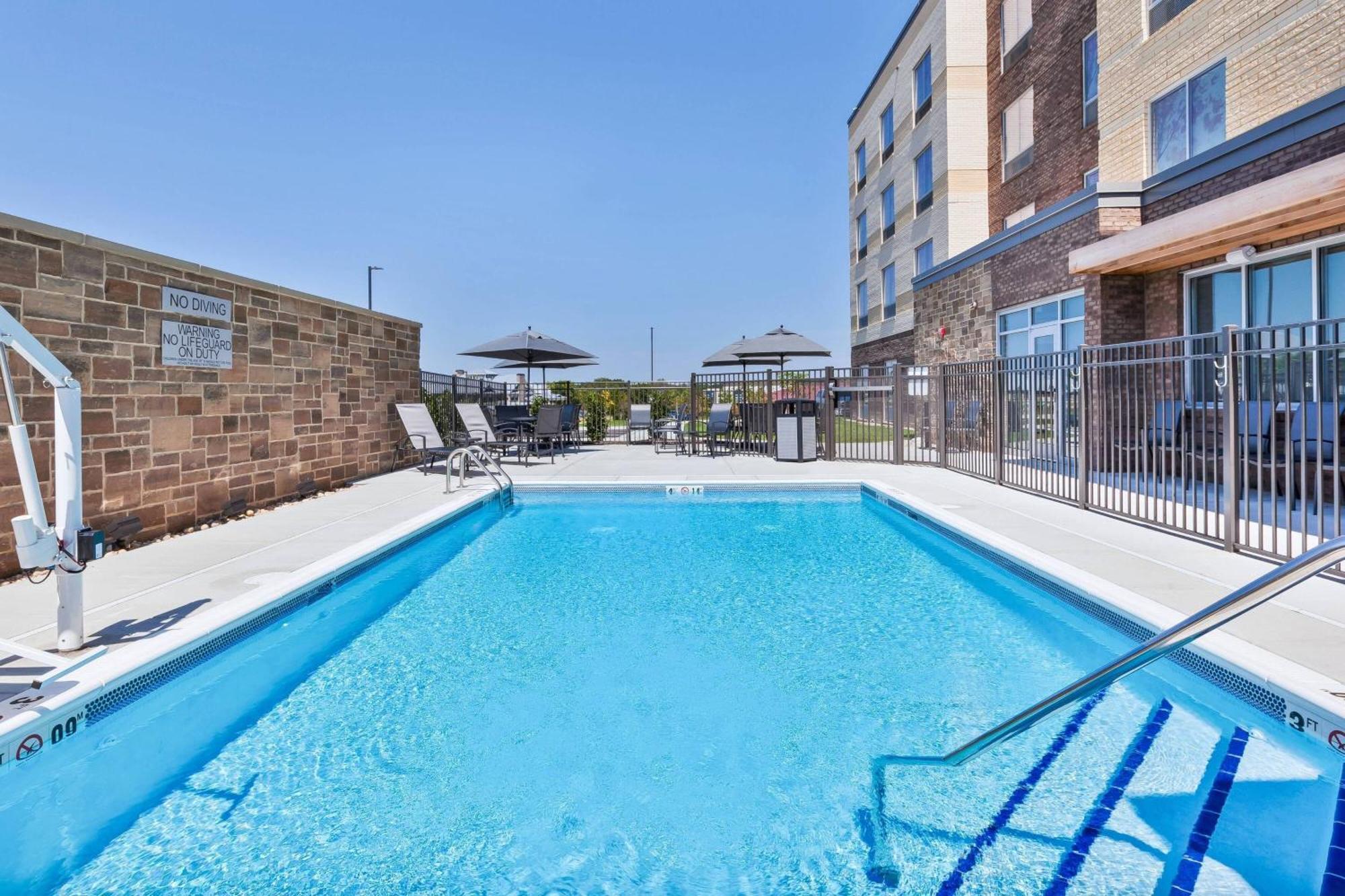 Fairfield Inn & Suites By Marriott Cincinnati Airport South/Florence Exteriér fotografie